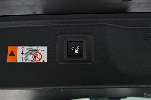 2023 Toyota Alphard с пробегом 55 817 км