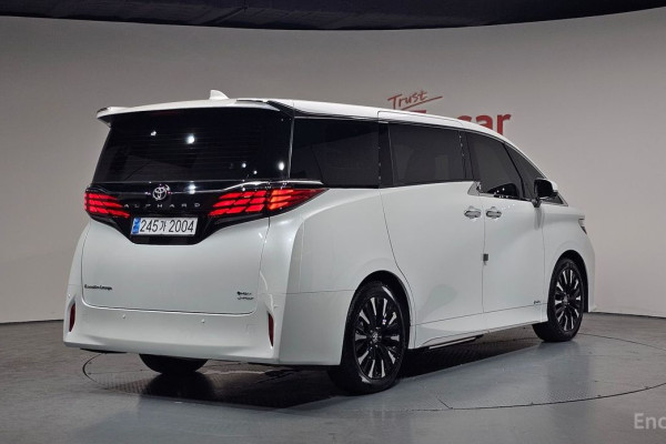 2024 Toyota Alphard с пробегом 20 668 км