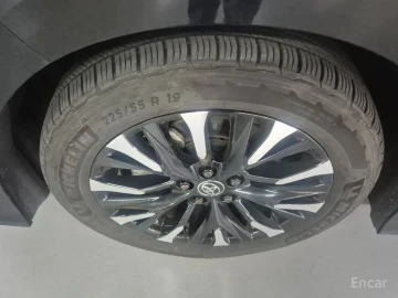 2024 Toyota Alphard с пробегом 11 442 км