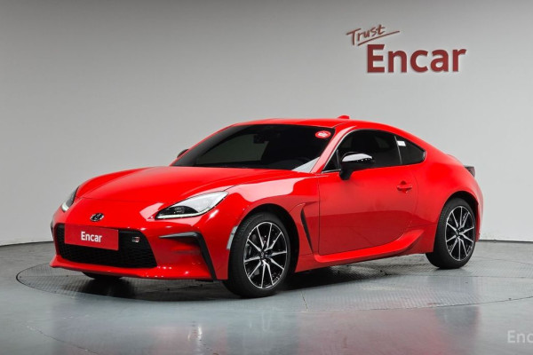 2024 Toyota GR86 с пробегом 2 353 км