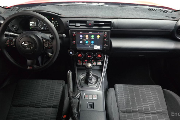 2024 Toyota GR86 с пробегом 2 353 км