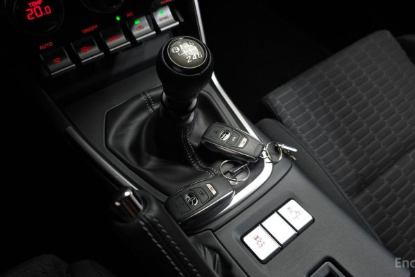 2024 Toyota GR86 с пробегом 2 353 км