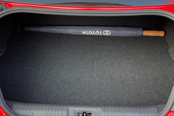 2024 Toyota GR86 с пробегом 10 276 км