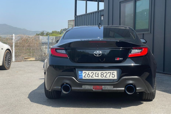 2024 Toyota GR86 с пробегом 17 400 км