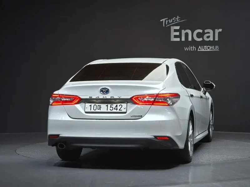 2018 Toyota Camry с пробегом 34 717 км