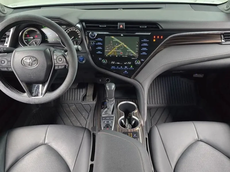 2018 Toyota Camry с пробегом 34 717 км