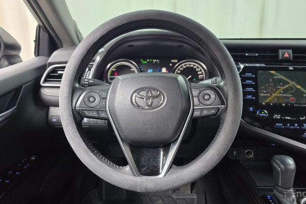 2018 Toyota Camry с пробегом 34 717 км