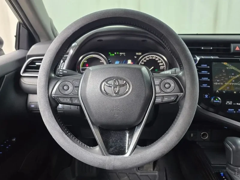2018 Toyota Camry с пробегом 34 717 км