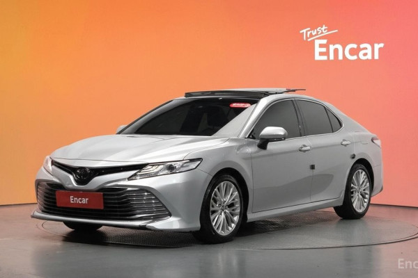 2018 Toyota Camry с пробегом 54 626 км