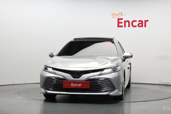 2018 Toyota Camry с пробегом 54 626 км
