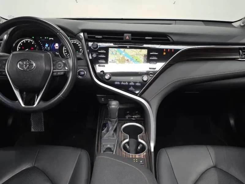 2018 Toyota Camry с пробегом 54 626 км