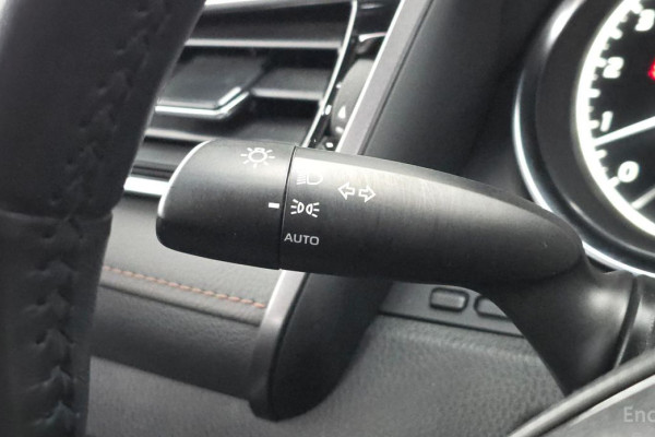 2018 Toyota Camry с пробегом 54 626 км