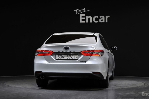 2018 Toyota Camry с пробегом 48 636 км