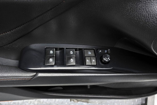 2018 Toyota Camry с пробегом 48 636 км