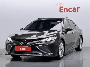 2017 Toyota Camry с пробегом 74 877 км