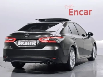 2017 Toyota Camry с пробегом 74 877 км