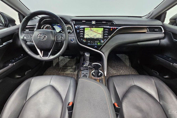 2017 Toyota Camry с пробегом 74 877 км