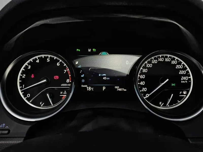 2017 Toyota Camry с пробегом 74 877 км