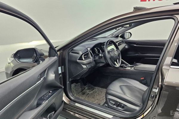 2017 Toyota Camry с пробегом 74 877 км