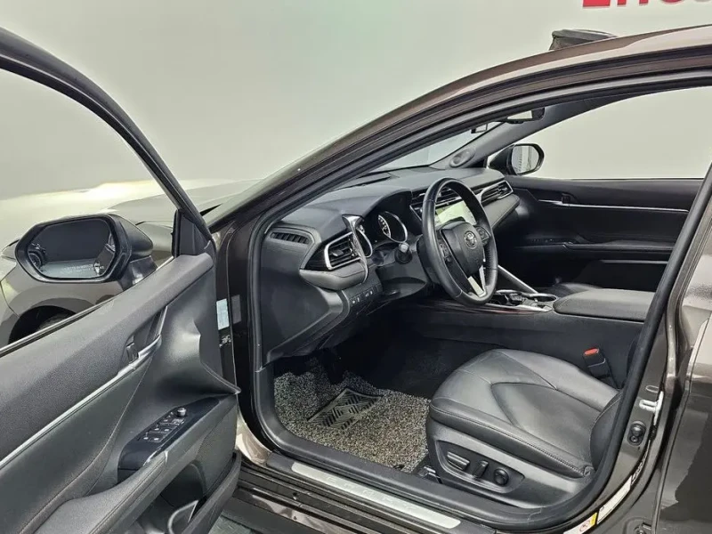 2017 Toyota Camry с пробегом 74 877 км