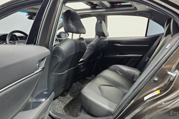 2017 Toyota Camry с пробегом 74 877 км