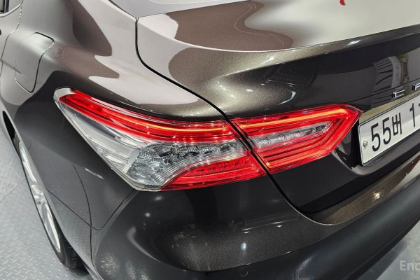 2017 Toyota Camry с пробегом 74 877 км