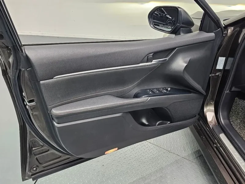2017 Toyota Camry с пробегом 74 877 км