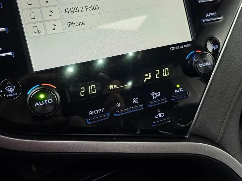 2017 Toyota Camry с пробегом 74 877 км