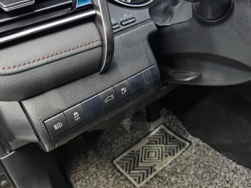 2017 Toyota Camry с пробегом 74 877 км