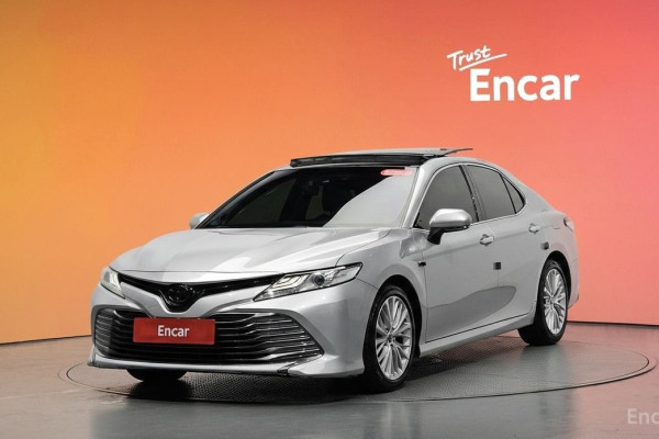 2018 Toyota Camry с пробегом 52 378 км