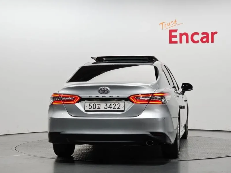 2018 Toyota Camry с пробегом 52 378 км