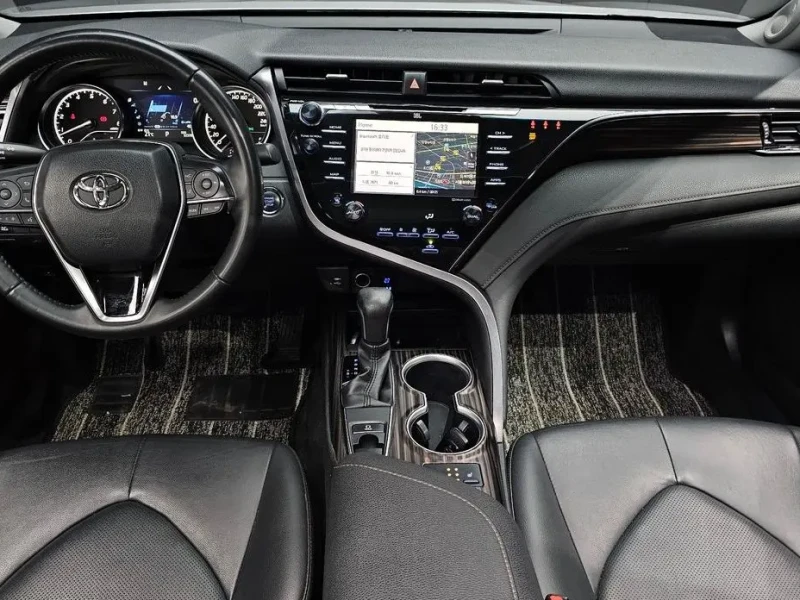 2018 Toyota Camry с пробегом 52 378 км