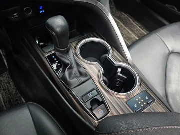 2018 Toyota Camry с пробегом 52 378 км
