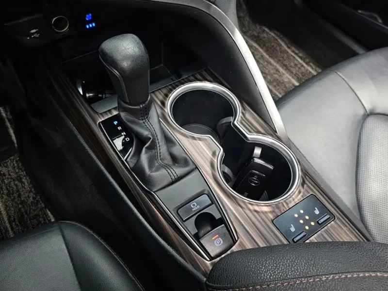 2018 Toyota Camry с пробегом 52 378 км