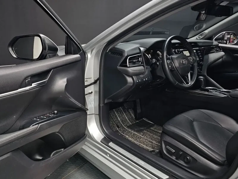 2018 Toyota Camry с пробегом 52 378 км