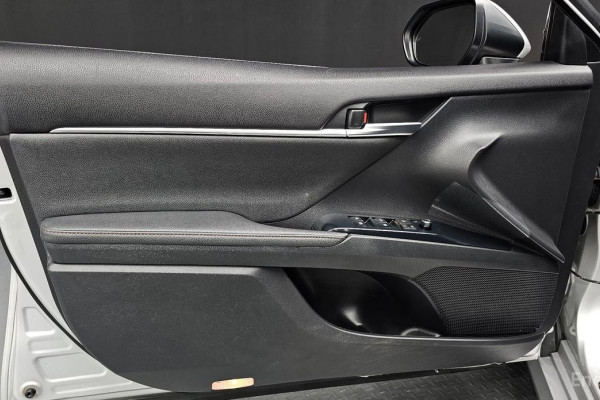 2018 Toyota Camry с пробегом 52 378 км