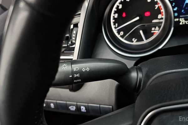 2018 Toyota Camry с пробегом 52 378 км