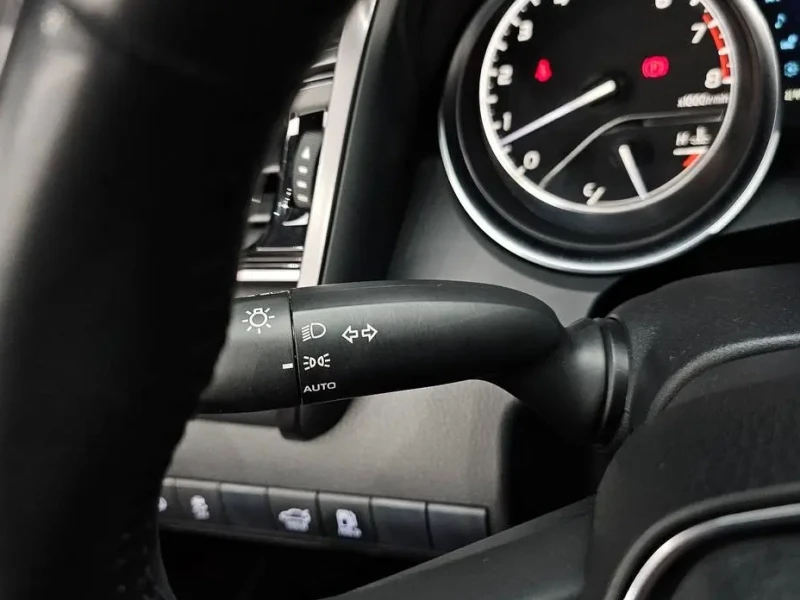 2018 Toyota Camry с пробегом 52 378 км