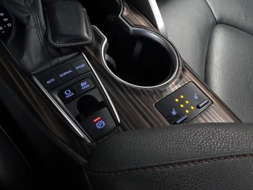 2018 Toyota Camry с пробегом 94 182 км