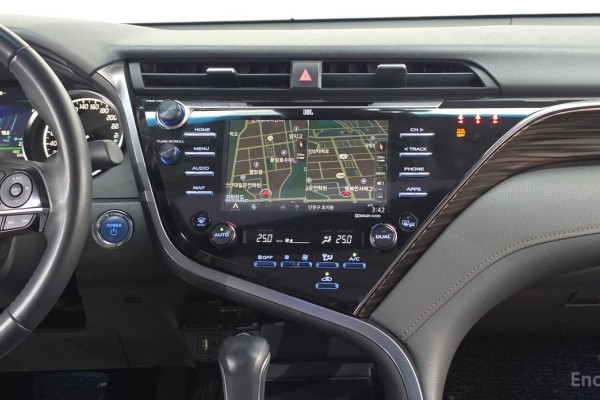 2018 Toyota Camry с пробегом 94 182 км