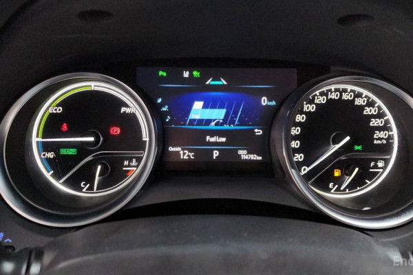 2018 Toyota Camry с пробегом 114 782 км