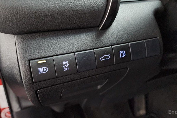 2018 Toyota Camry с пробегом 114 782 км