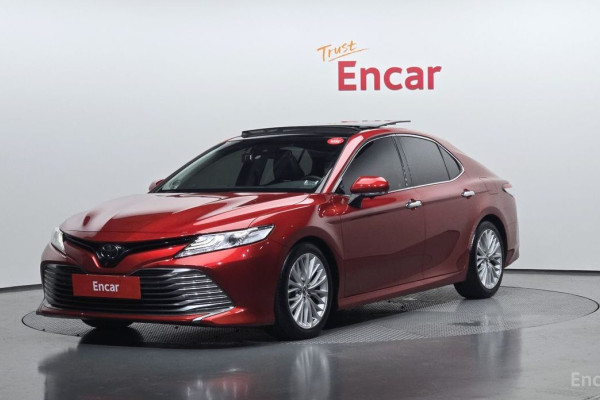 2017 Toyota Camry с пробегом 39 482 км