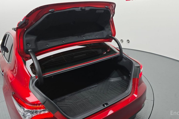 2017 Toyota Camry с пробегом 39 482 км