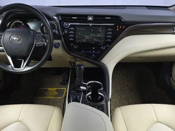 2019 Toyota Camry с пробегом 124 067 км