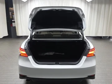 2019 Toyota Camry с пробегом 124 067 км