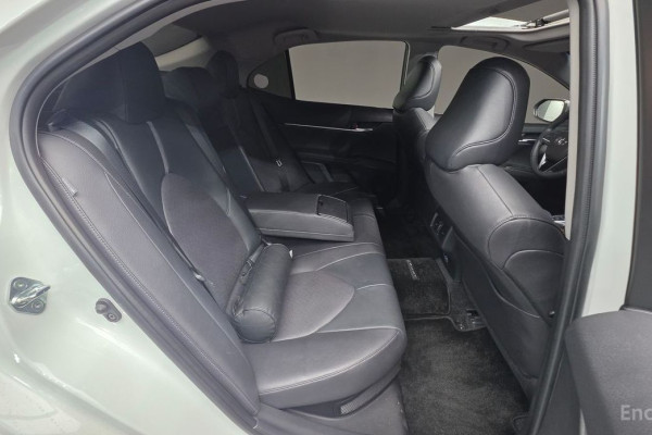 2023 Toyota Camry с пробегом 46 398 км