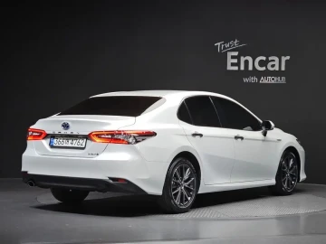 2024 Toyota Camry с пробегом 38 369 км