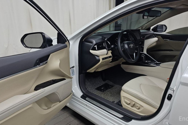 2024 Toyota Camry с пробегом 38 369 км