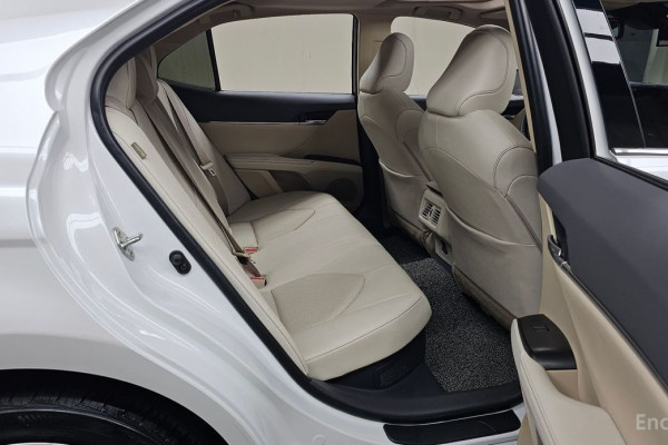 2024 Toyota Camry с пробегом 38 369 км